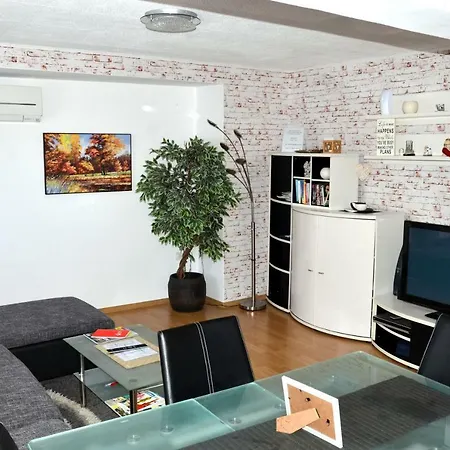 App., Big Terrace, Free Parking & Wifi Apartman Ljubljana